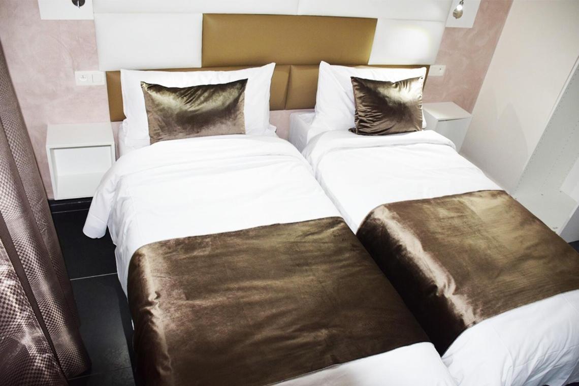 Jette Hotel Onyx Expo מראה חיצוני תמונה