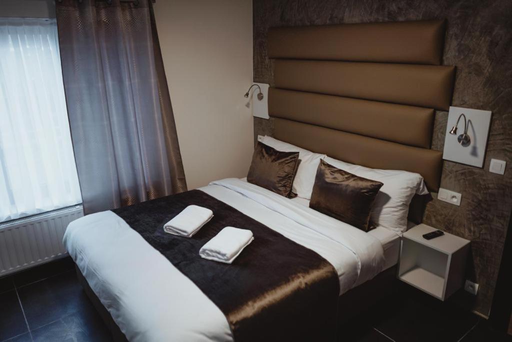 Jette Hotel Onyx Expo מראה חיצוני תמונה