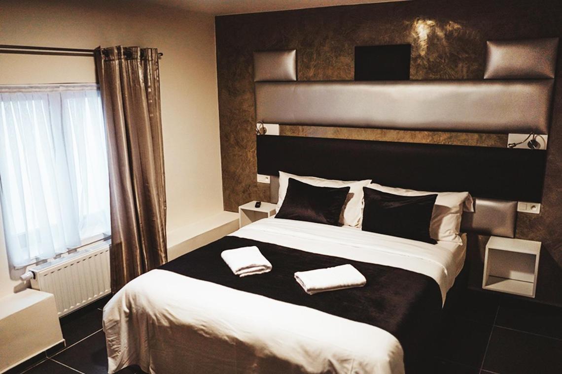 Jette Hotel Onyx Expo מראה חיצוני תמונה