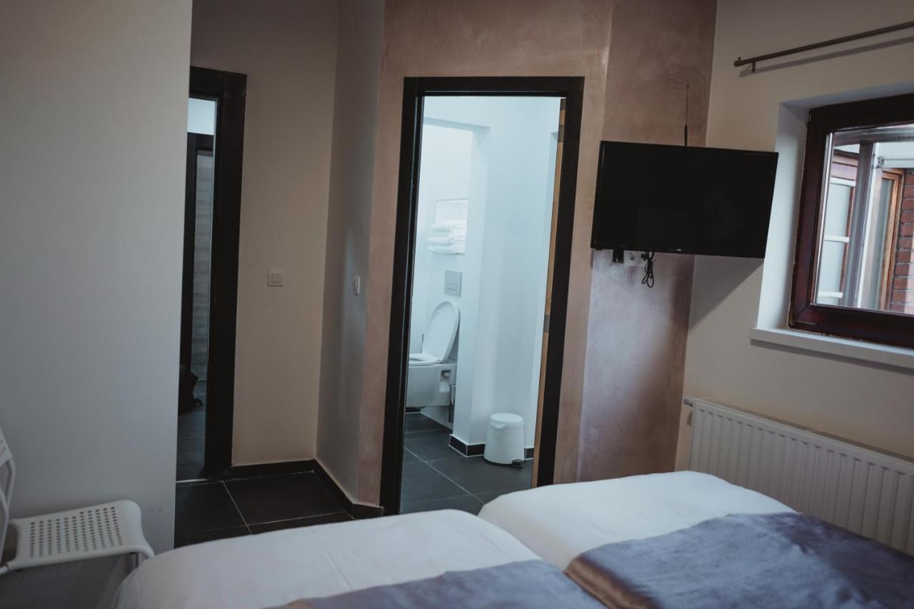 Jette Hotel Onyx Expo מראה חיצוני תמונה
